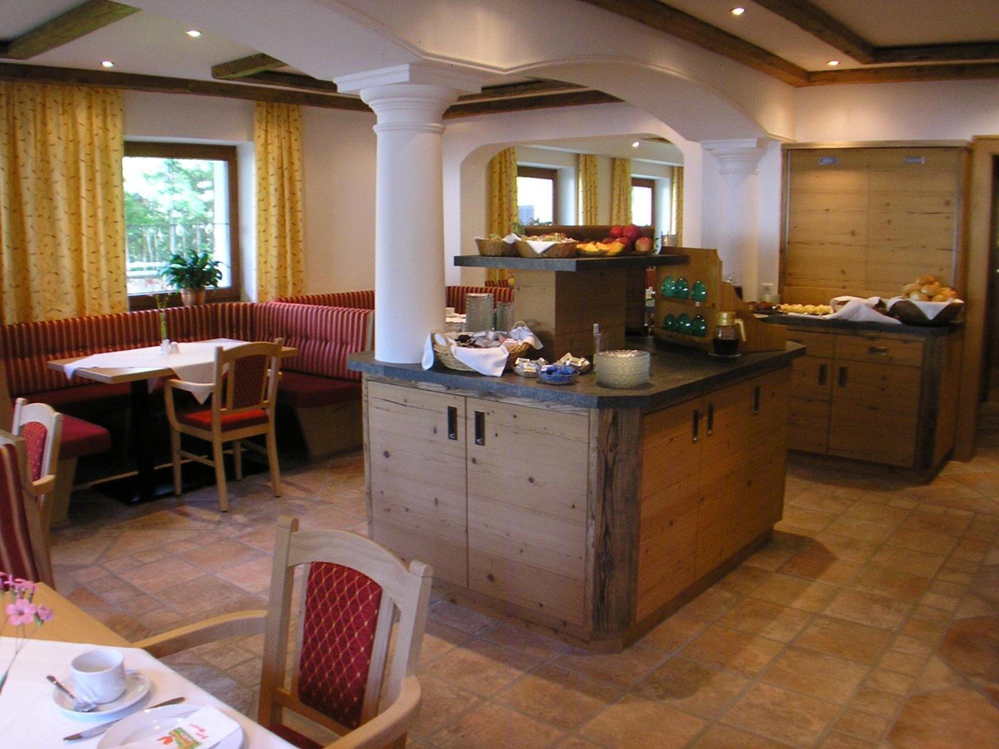 Hotel-Garni Weidacherhof Leutasch Esterno foto